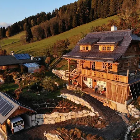 Mirnockhuette * Ferndorf