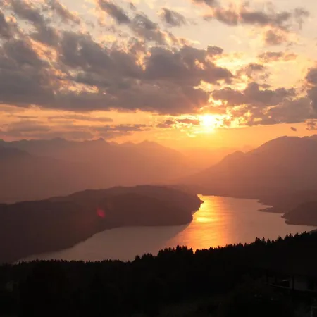 Mirnockhuette * Ferndorf