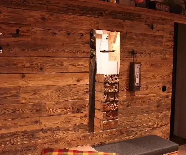 Mirnockhuette Alpehytte *